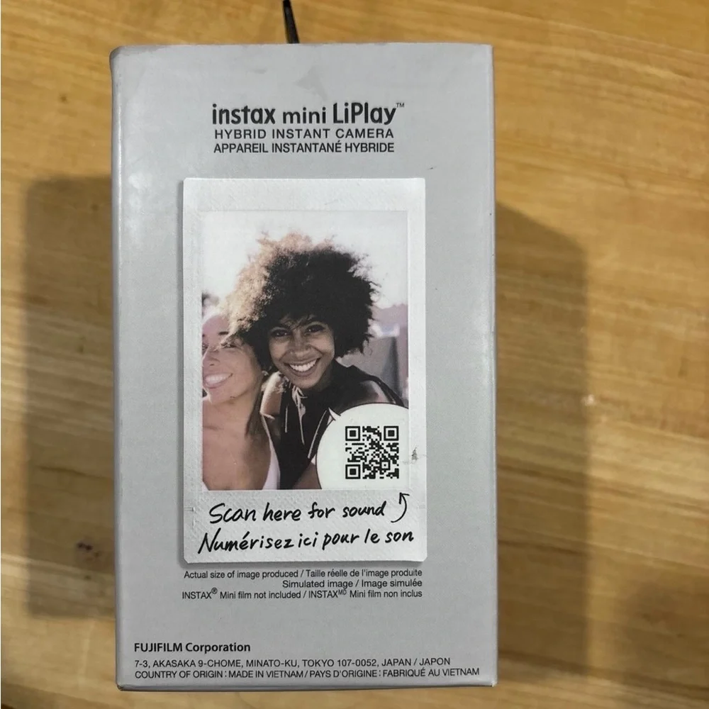 Fujifilm Instax Mini LiPlay Hybrid Camera - White
